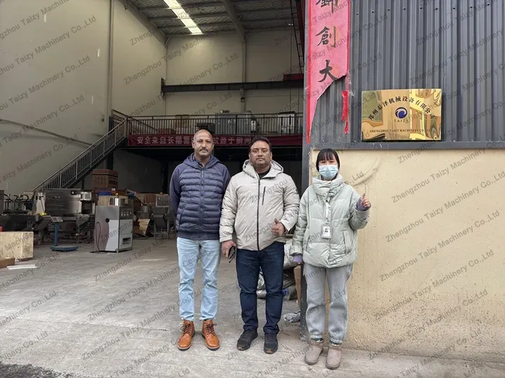 Uae customer visit onion peeling machine