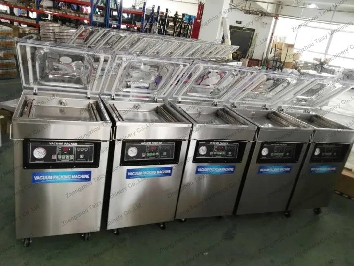 Single-chamber garlic clove vacuum packer machine